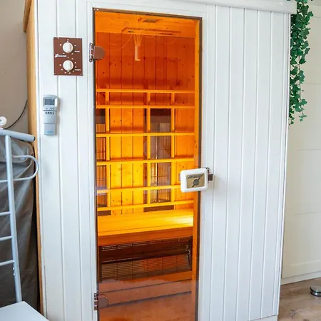 Smartfewo Sauna Balkon Parkplatz Апартаменты *